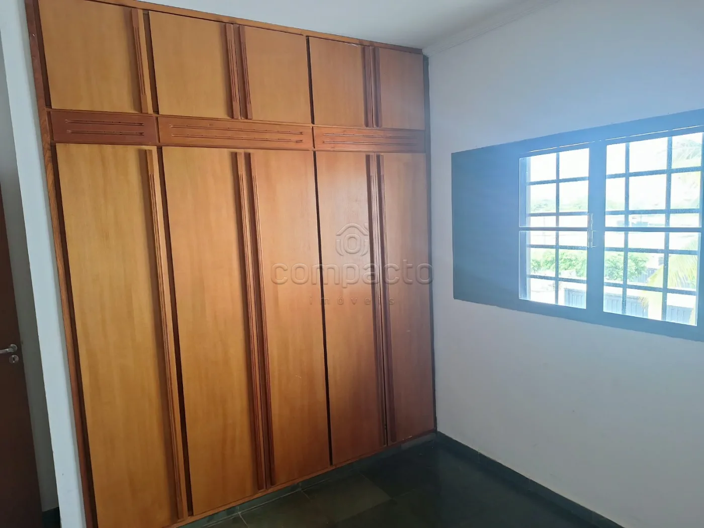 Alugar Casa / Padr&atilde;o em S&atilde;o Jos&eacute; do Rio Preto R$ 3.000,00 - Foto 8