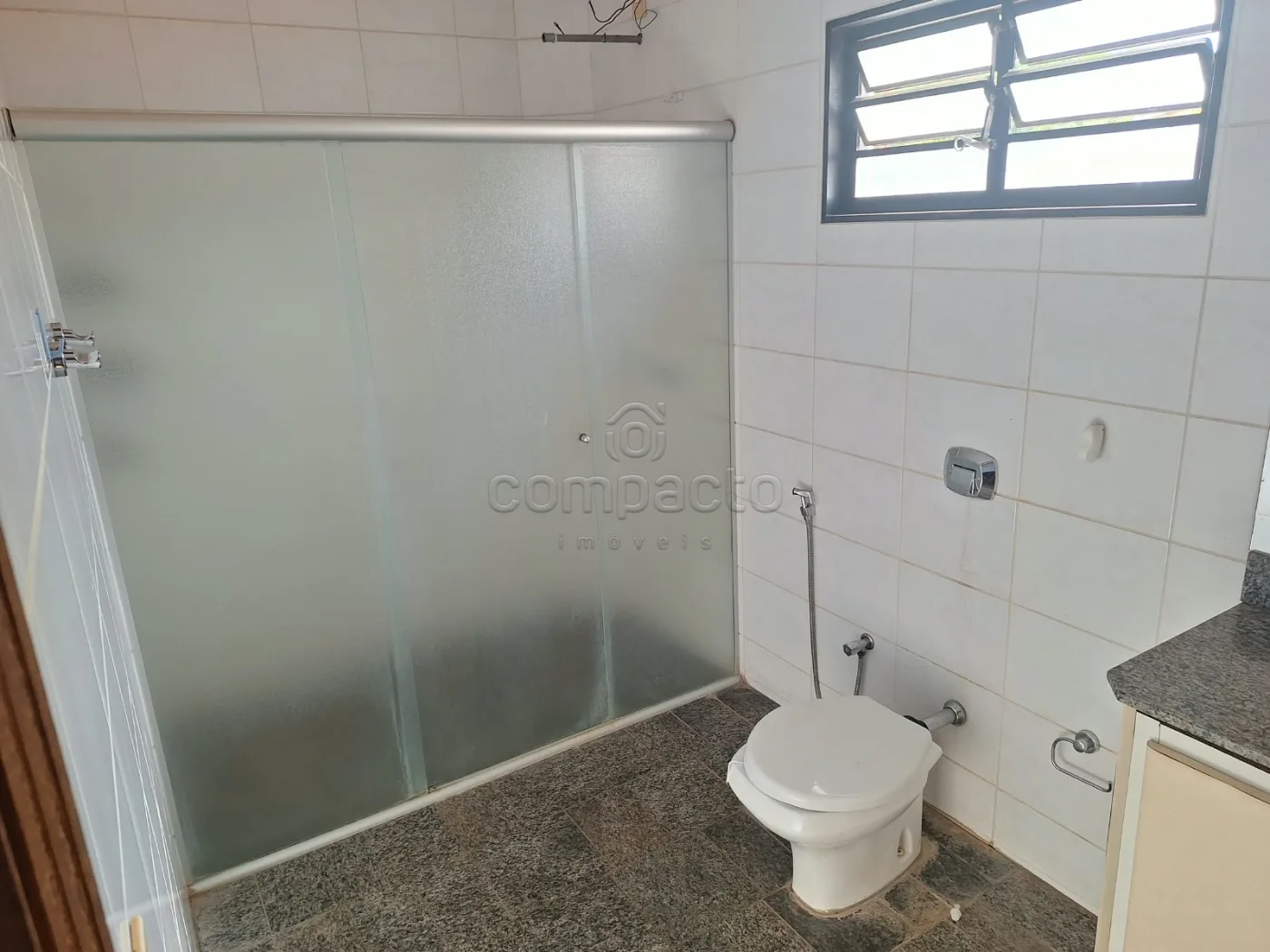 Alugar Casa / Padr&atilde;o em S&atilde;o Jos&eacute; do Rio Preto R$ 3.000,00 - Foto 9