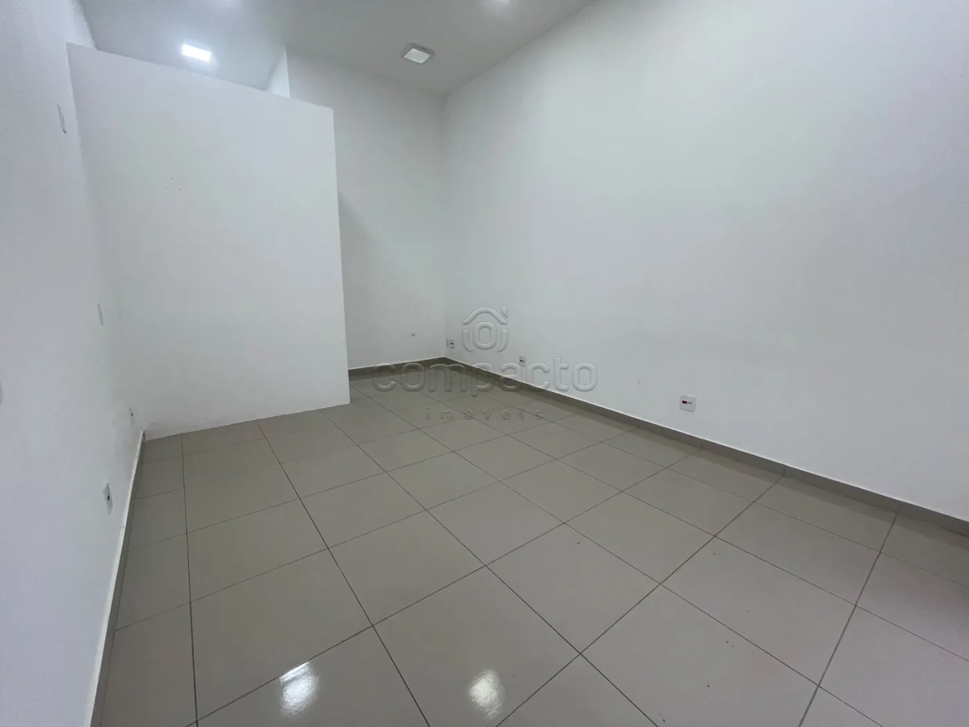 Alugar Comercial / Loja em Mirassol R$ 1.600,00 - Foto 3