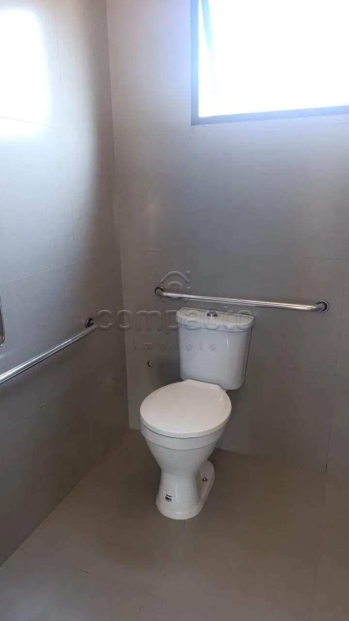 Alugar Comercial / Barrac&atilde;o em S&atilde;o Jos&eacute; do Rio Preto R$ 4.200,00 - Foto 14