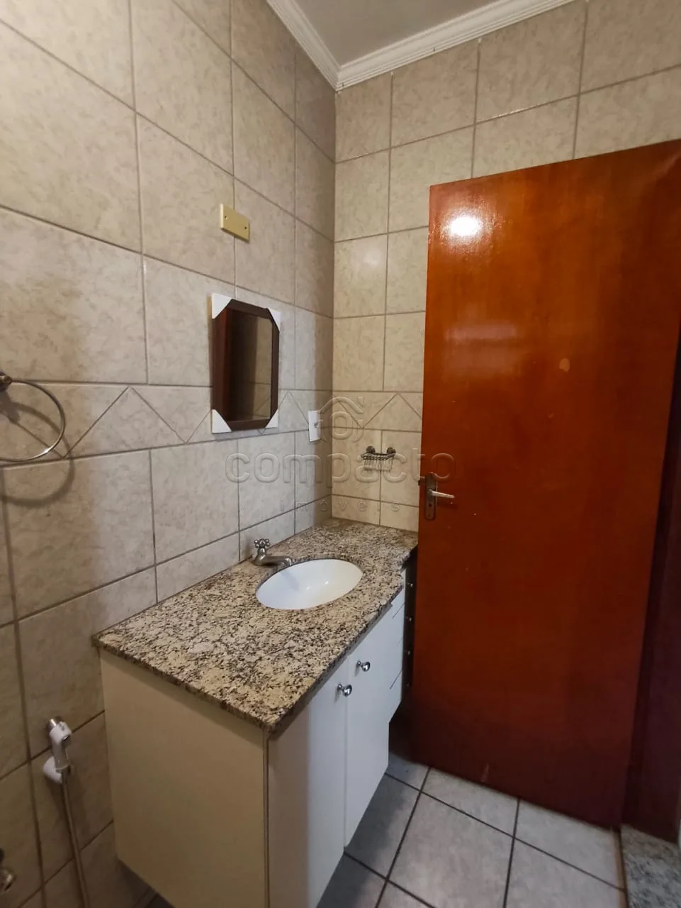Alugar Apartamento / Padr&atilde;o em S&atilde;o Jos&eacute; do Rio Preto R$ 1.500,00 - Foto 22