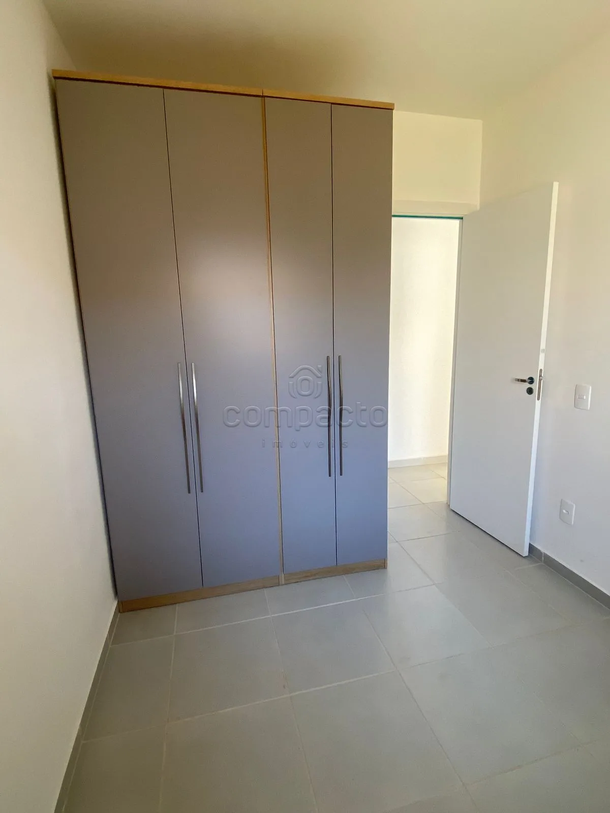 Alugar Casa / Condom&iacute;nio em Bady Bassitt R$ 1.500,00 - Foto 6