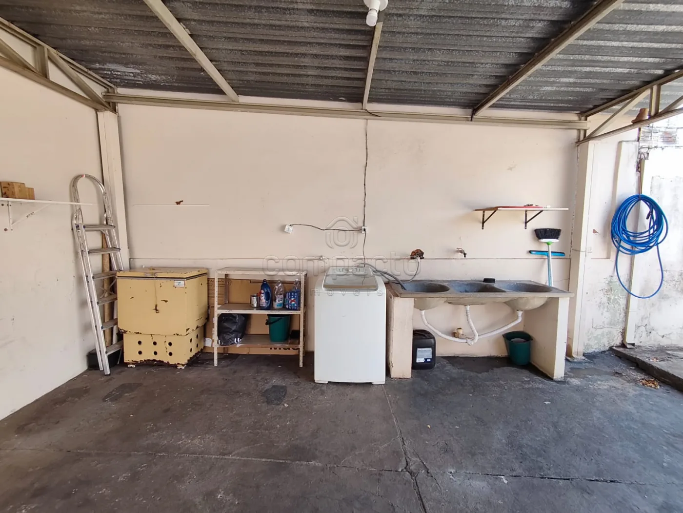 Alugar Casa / Padr&atilde;o em S&atilde;o Jos&eacute; do Rio Preto R$ 1.760,00 - Foto 5