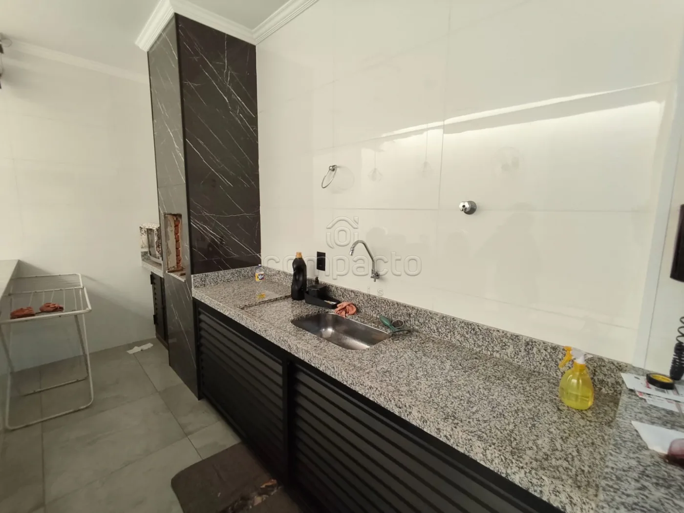 Alugar Casa / Condom&iacute;nio em S&atilde;o Jos&eacute; do Rio Preto R$ 2.200,00 - Foto 6