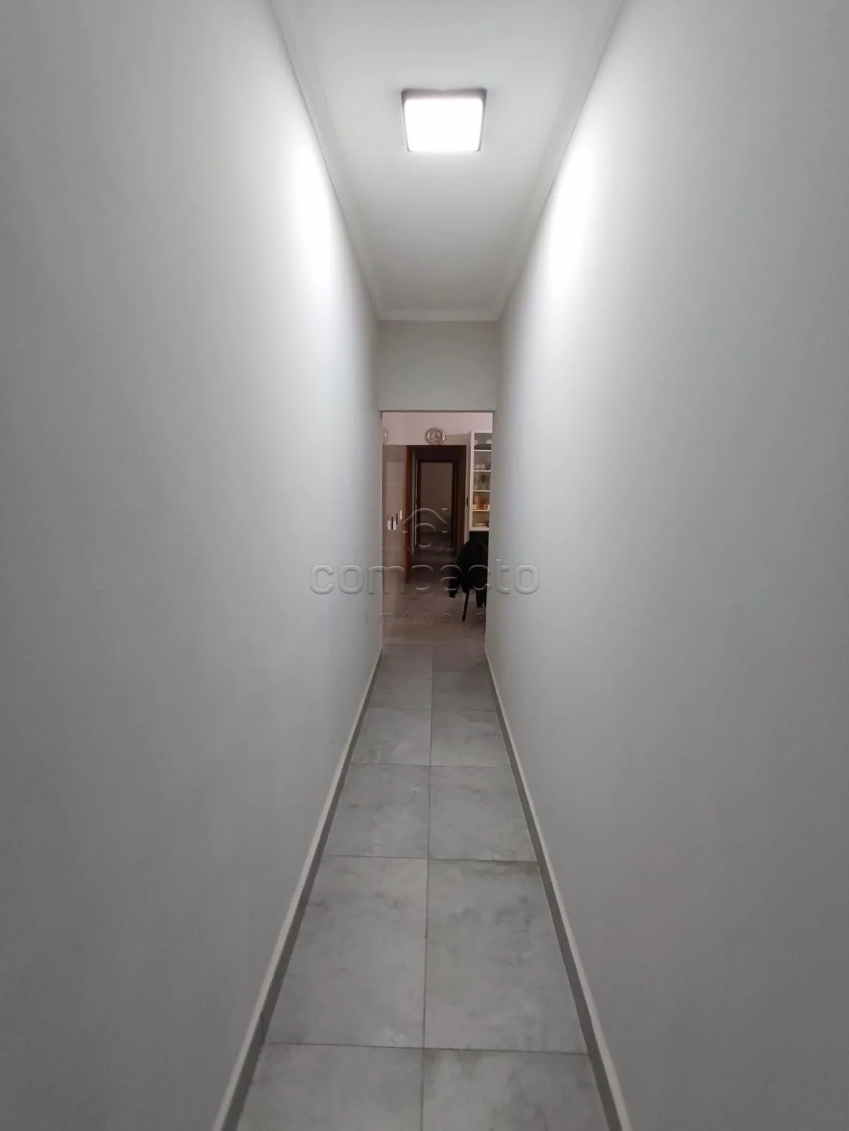Alugar Casa / Condom&iacute;nio em S&atilde;o Jos&eacute; do Rio Preto R$ 2.200,00 - Foto 11