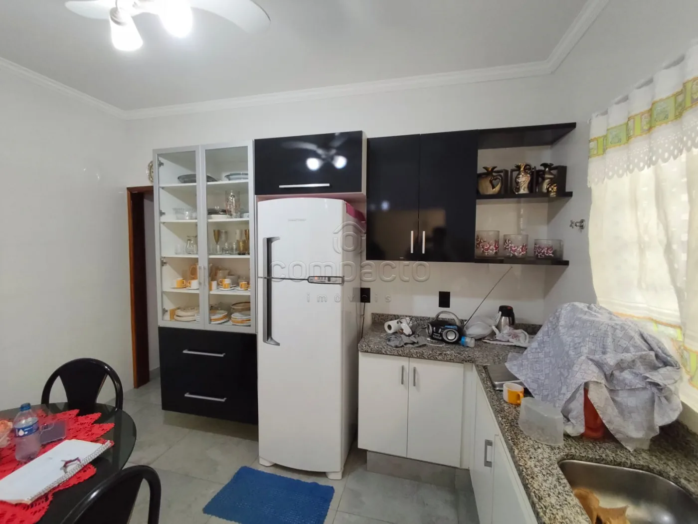 Alugar Casa / Condom&iacute;nio em S&atilde;o Jos&eacute; do Rio Preto R$ 2.200,00 - Foto 13