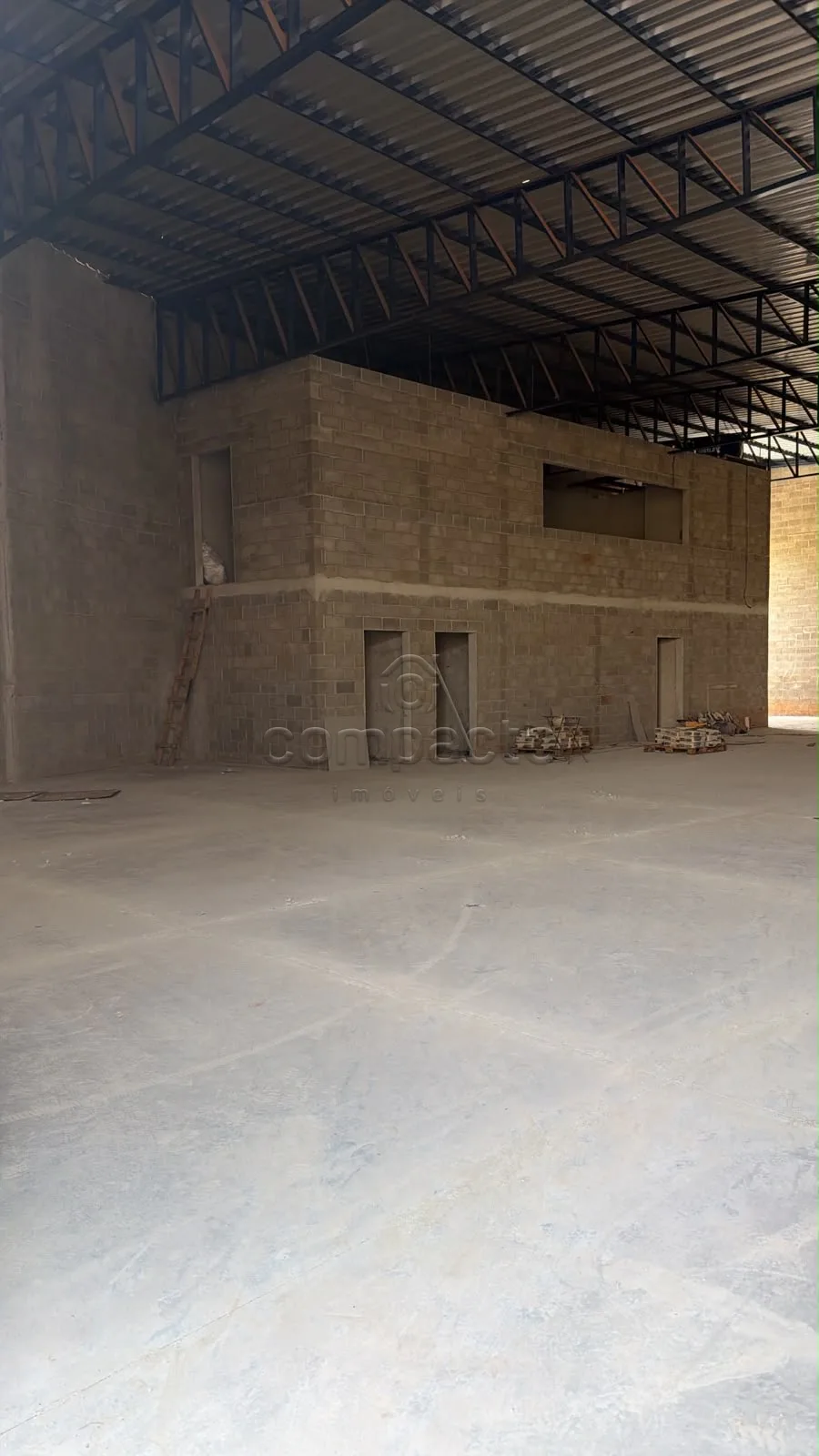 Alugar Comercial / Barrac&atilde;o em Condom&iacute;nio em S&atilde;o Jos&eacute; do Rio Preto R$ 20.000,00 - Foto 6