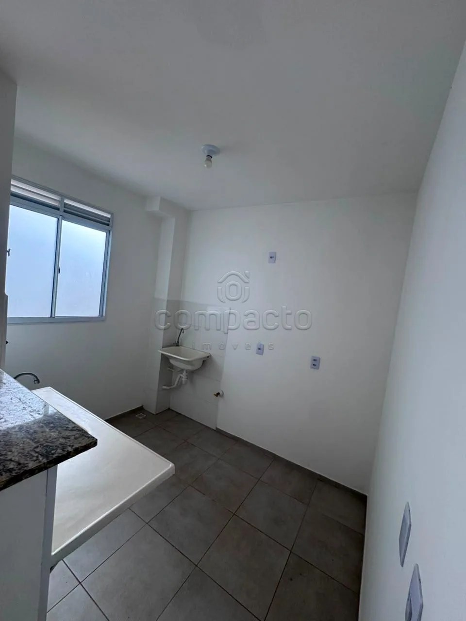 Alugar Apartamento / Padr&atilde;o em S&atilde;o Jos&eacute; do Rio Preto R$ 1.350,00 - Foto 3