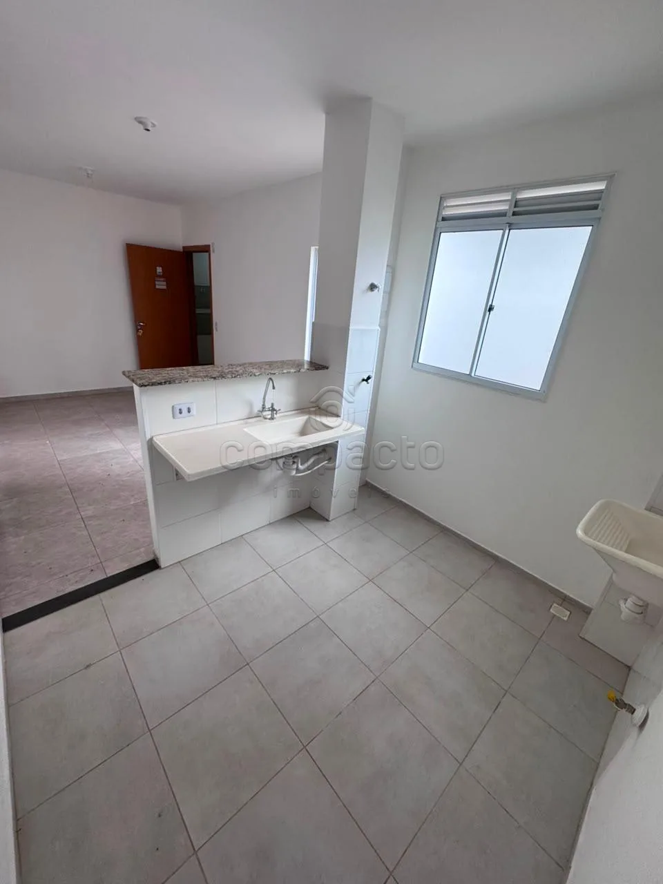 Alugar Apartamento / Padr&atilde;o em S&atilde;o Jos&eacute; do Rio Preto R$ 1.350,00 - Foto 4