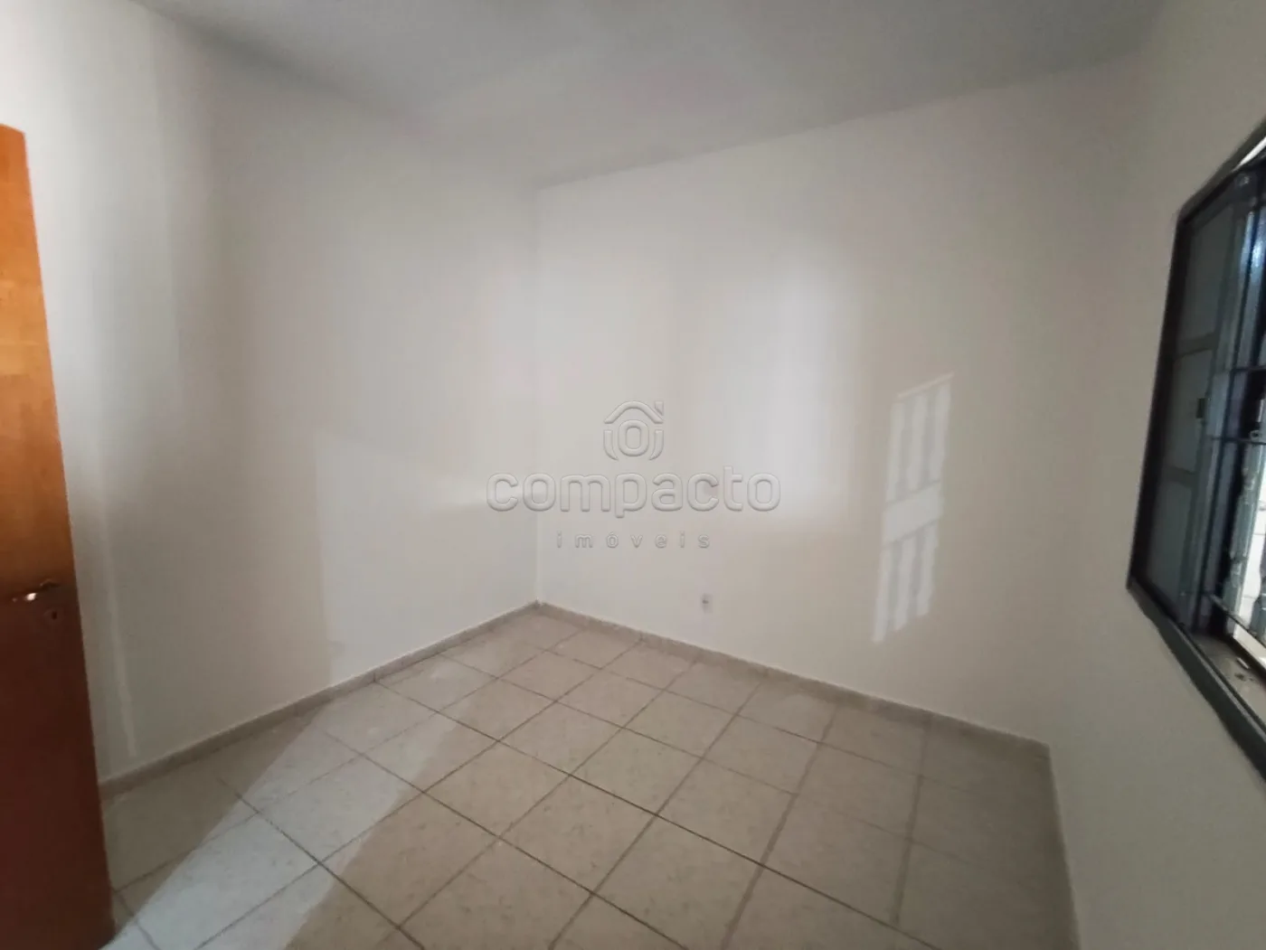 Alugar Casa / Padr&atilde;o em S&atilde;o Jos&eacute; do Rio Preto R$ 2.000,00 - Foto 12