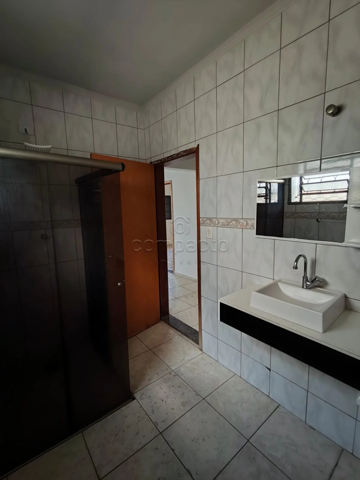 Alugar Casa / Padr&atilde;o em S&atilde;o Jos&eacute; do Rio Preto R$ 2.000,00 - Foto 17
