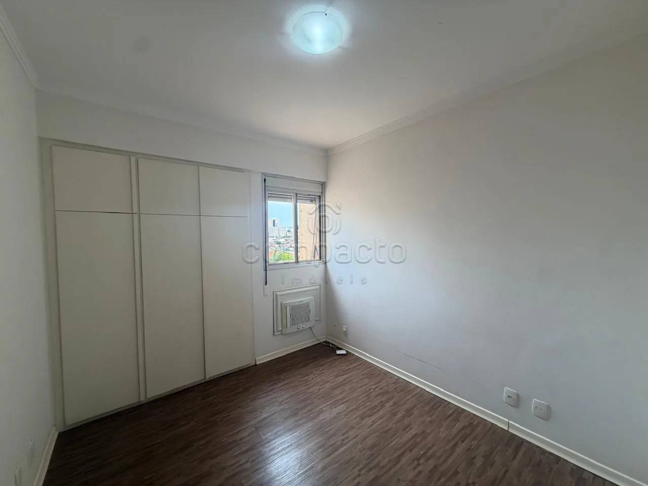 Alugar Apartamento / Padr&atilde;o em S&atilde;o Jos&eacute; do Rio Preto R$ 3.300,00 - Foto 14