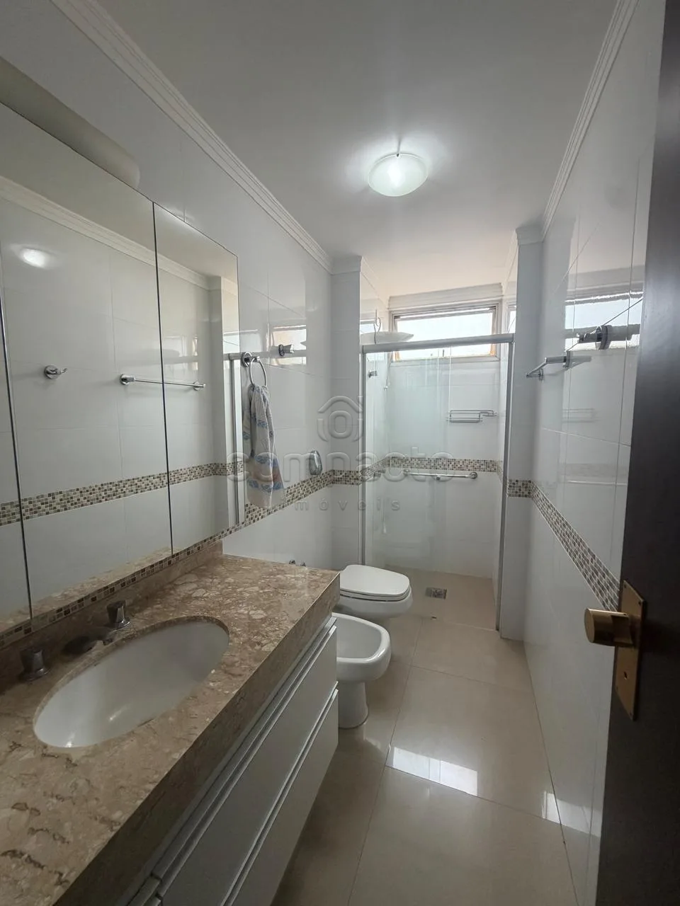 Alugar Apartamento / Padr&atilde;o em S&atilde;o Jos&eacute; do Rio Preto R$ 3.300,00 - Foto 16