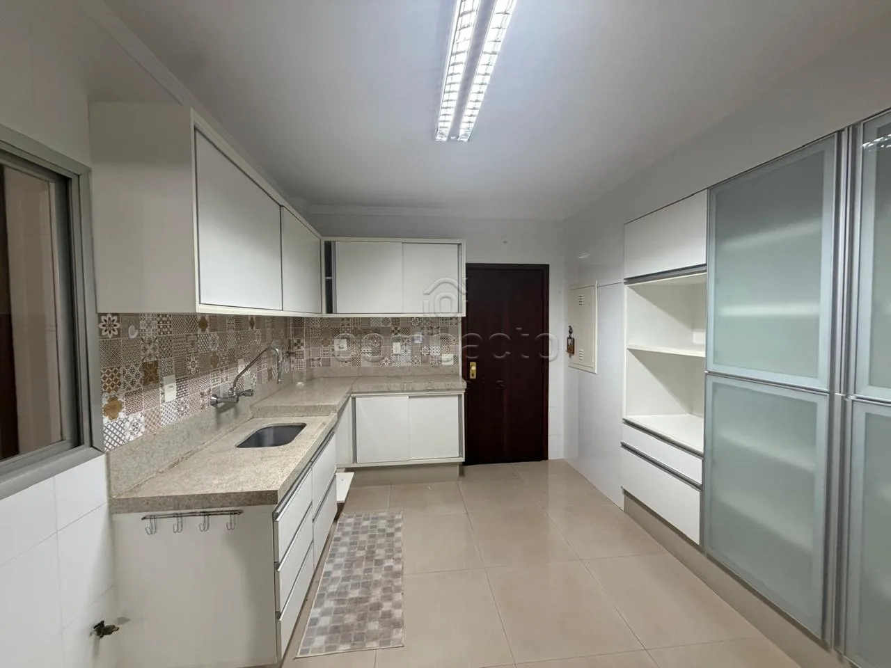 Alugar Apartamento / Padr&atilde;o em S&atilde;o Jos&eacute; do Rio Preto R$ 3.300,00 - Foto 20