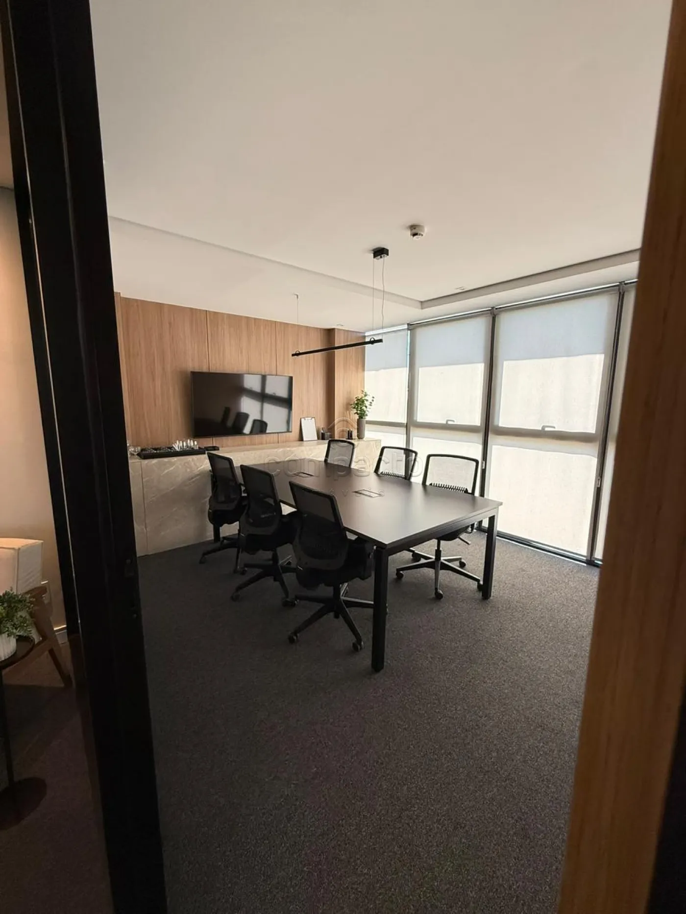 Alugar Comercial / SalaLoja Condom&iacute;nio em S&atilde;o Jos&eacute; do Rio Preto R$ 13.200,00 - Foto 10