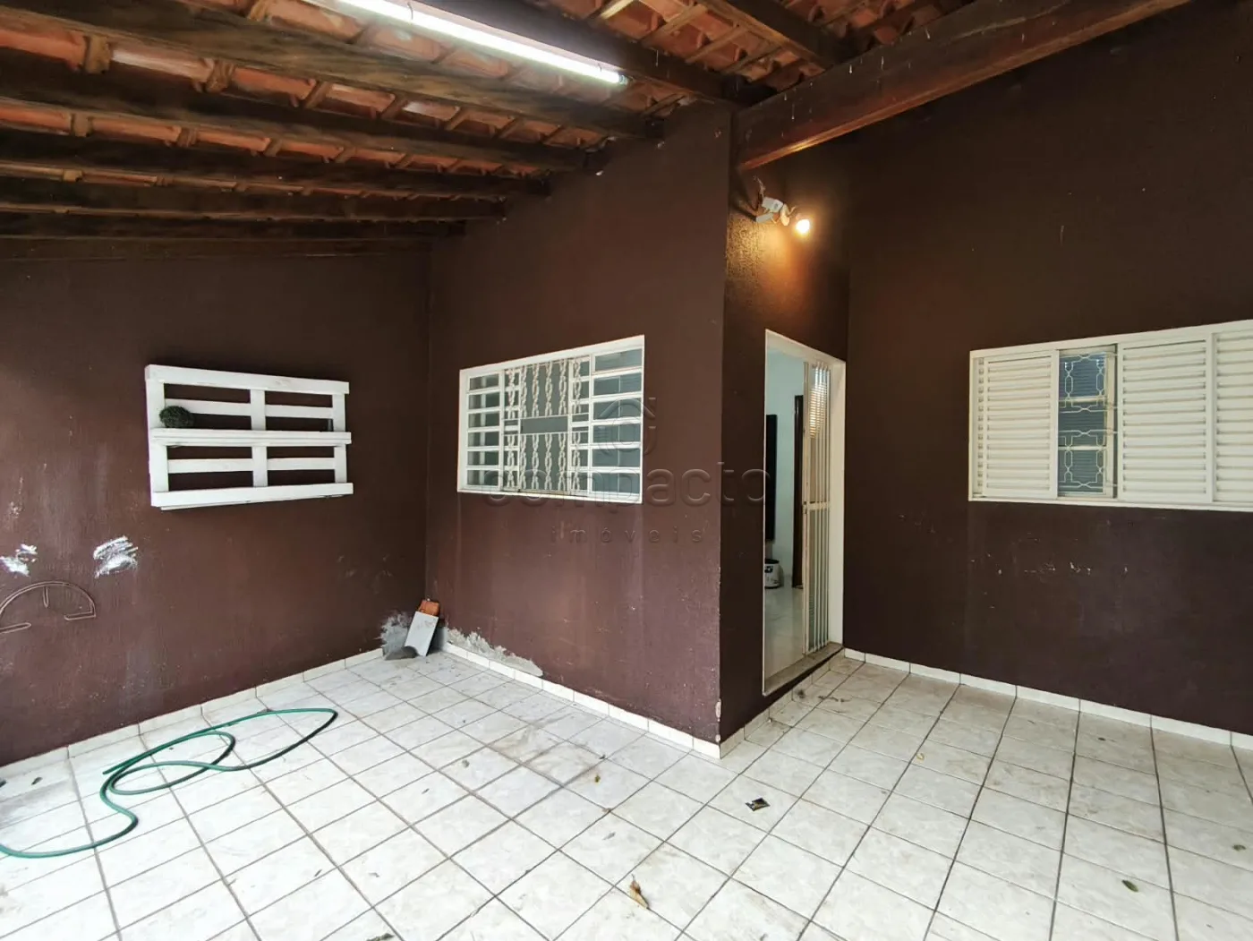 Alugar Casa / Padr&atilde;o em S&atilde;o Jos&eacute; do Rio Preto R$ 2.500,00 - Foto 1
