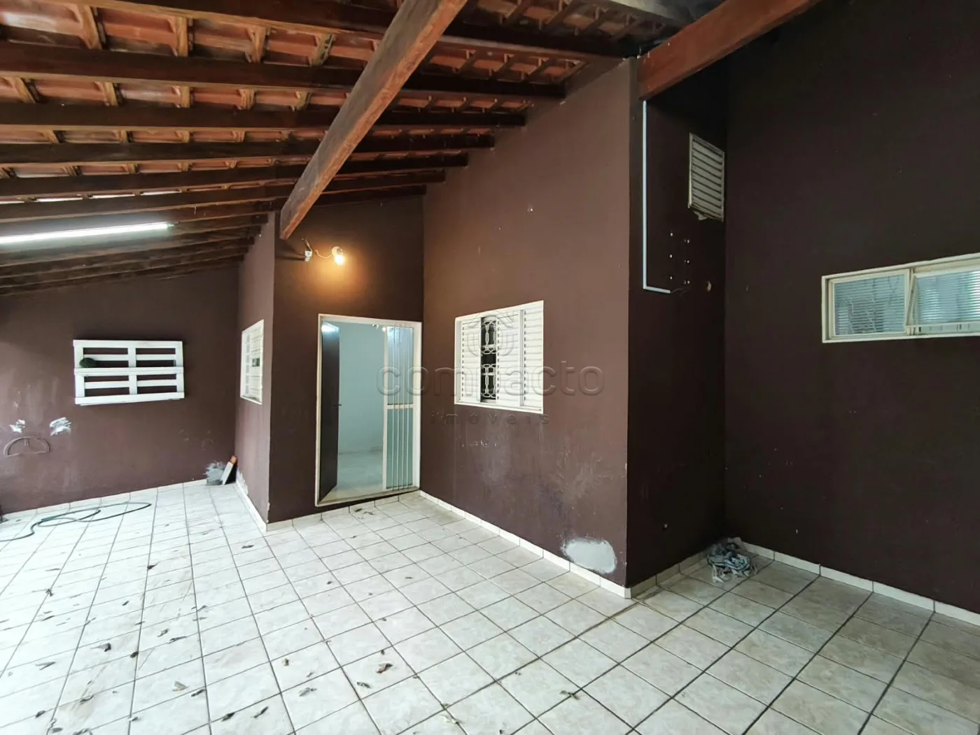Alugar Casa / Padr&atilde;o em S&atilde;o Jos&eacute; do Rio Preto R$ 2.500,00 - Foto 2