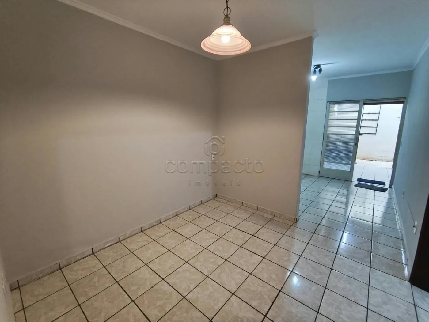 Alugar Casa / Padr&atilde;o em S&atilde;o Jos&eacute; do Rio Preto R$ 2.500,00 - Foto 7