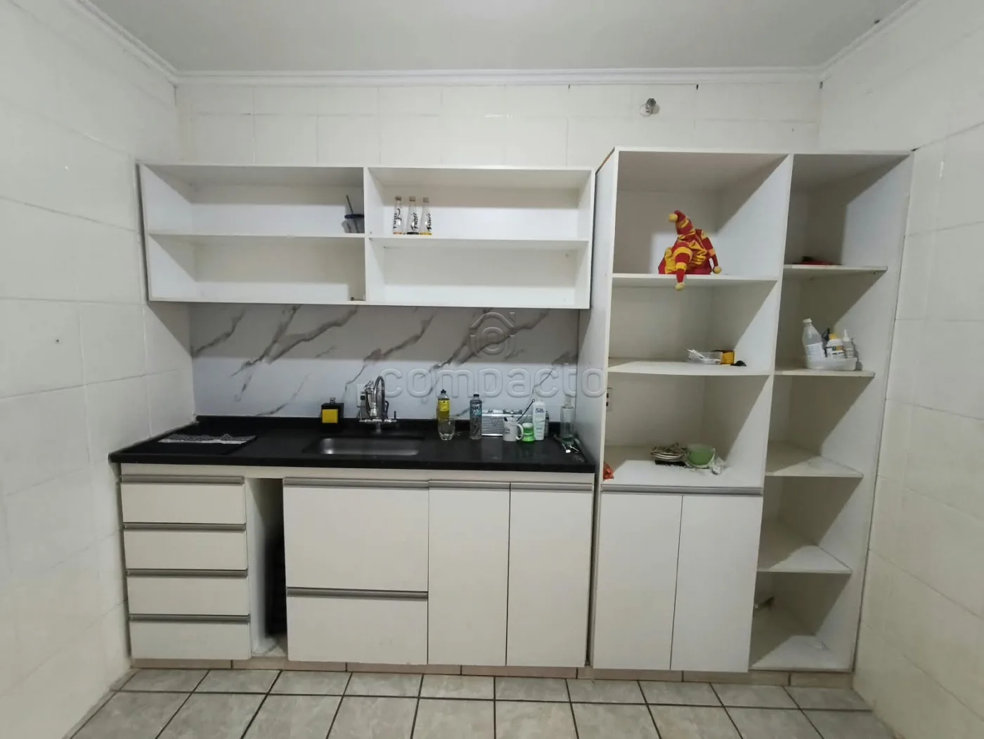 Alugar Casa / Padr&atilde;o em S&atilde;o Jos&eacute; do Rio Preto R$ 2.500,00 - Foto 10