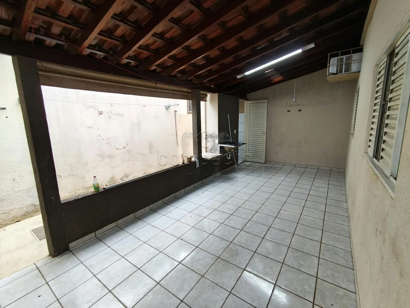 Alugar Casa / Padr&atilde;o em S&atilde;o Jos&eacute; do Rio Preto R$ 2.500,00 - Foto 12
