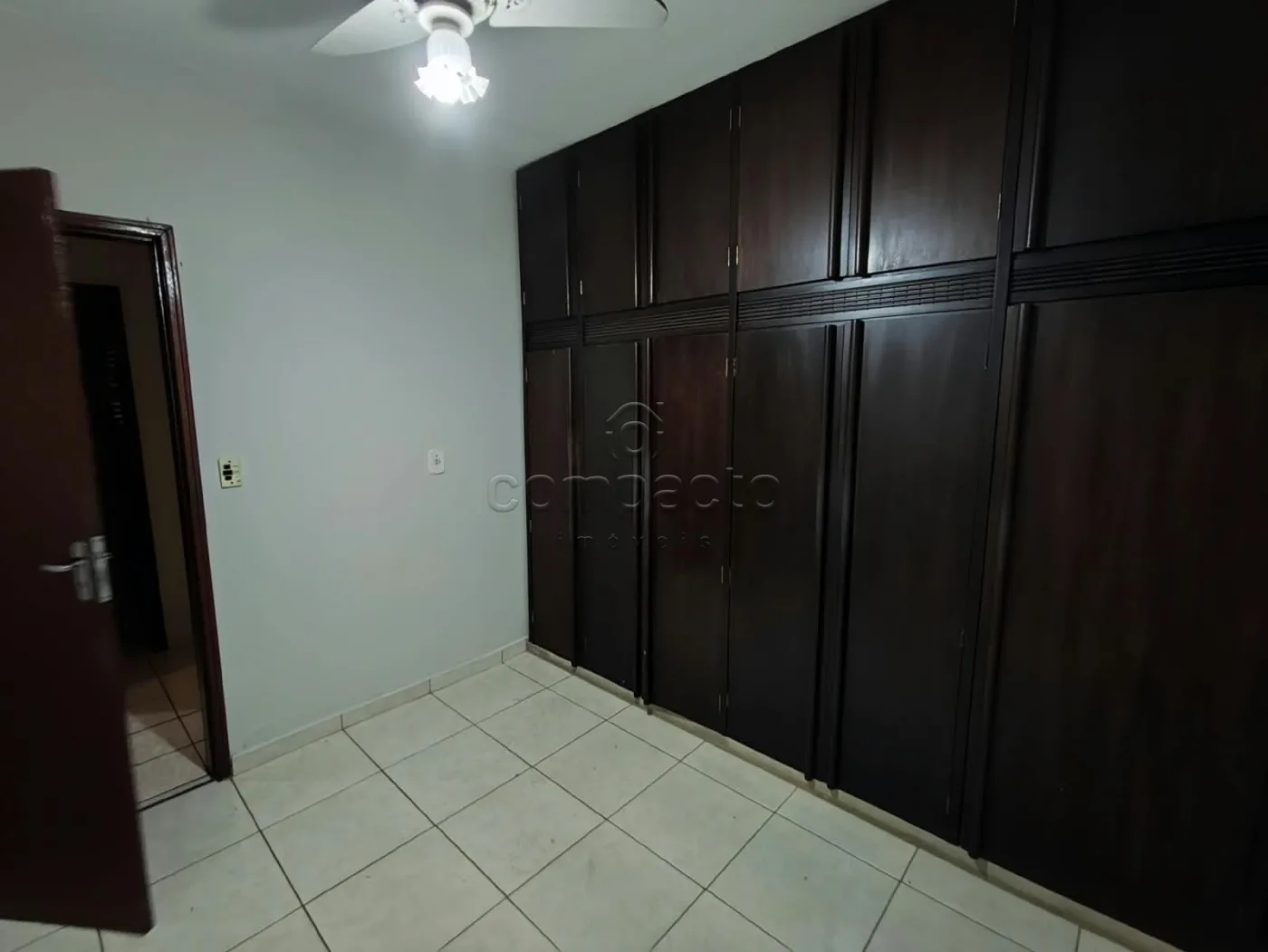 Alugar Casa / Padr&atilde;o em S&atilde;o Jos&eacute; do Rio Preto R$ 2.500,00 - Foto 23