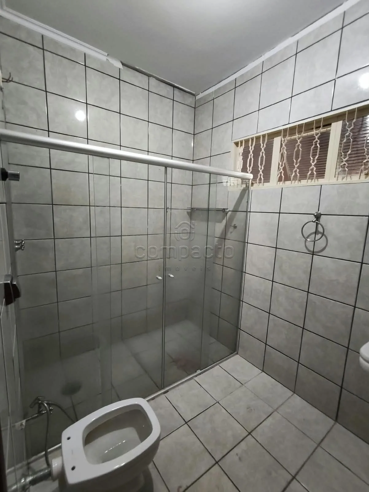 Alugar Casa / Padr&atilde;o em S&atilde;o Jos&eacute; do Rio Preto R$ 2.500,00 - Foto 28
