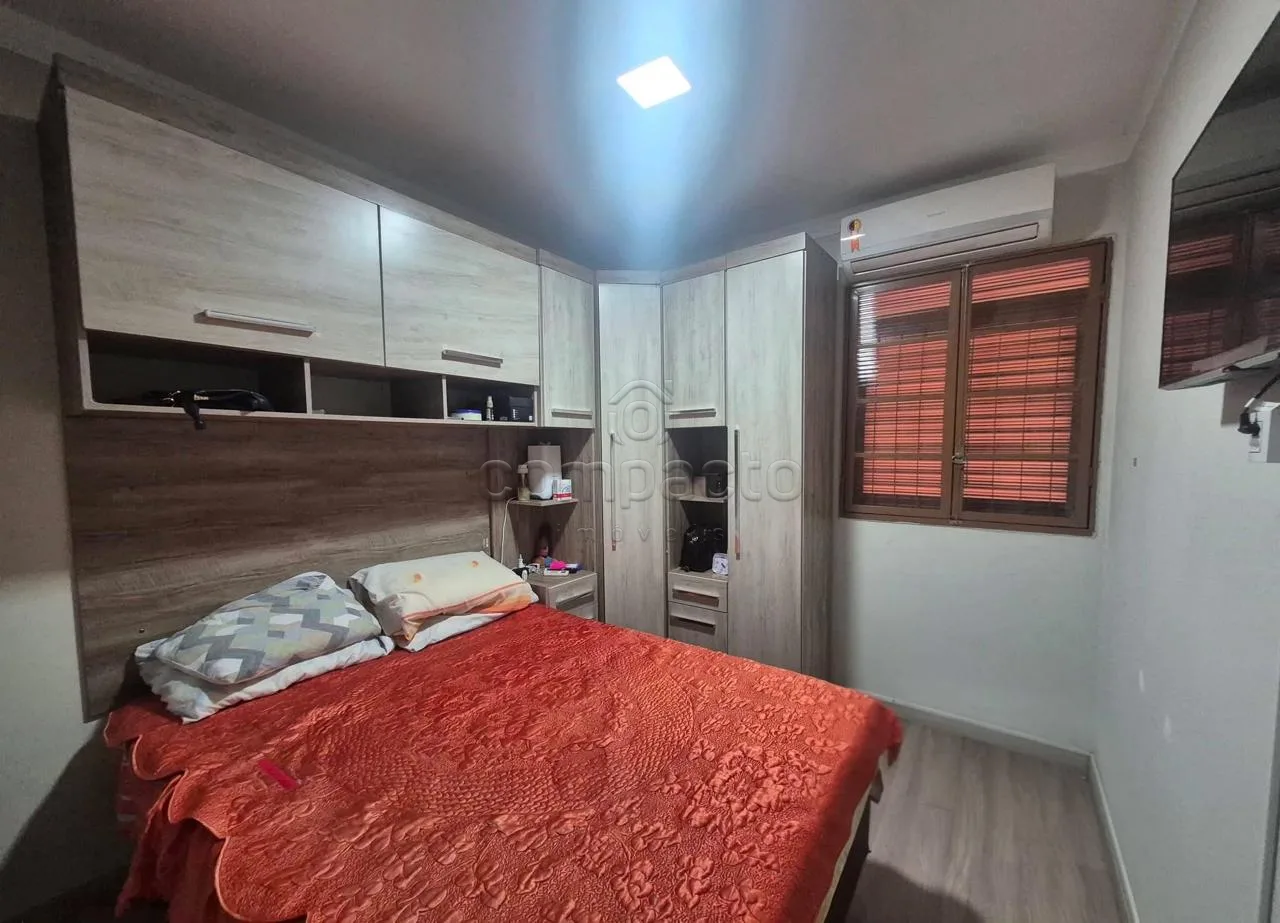 Comprar Apartamento / Padr&atilde;o em S&atilde;o Jos&eacute; do Rio Preto R$ 180.000,00 - Foto 3