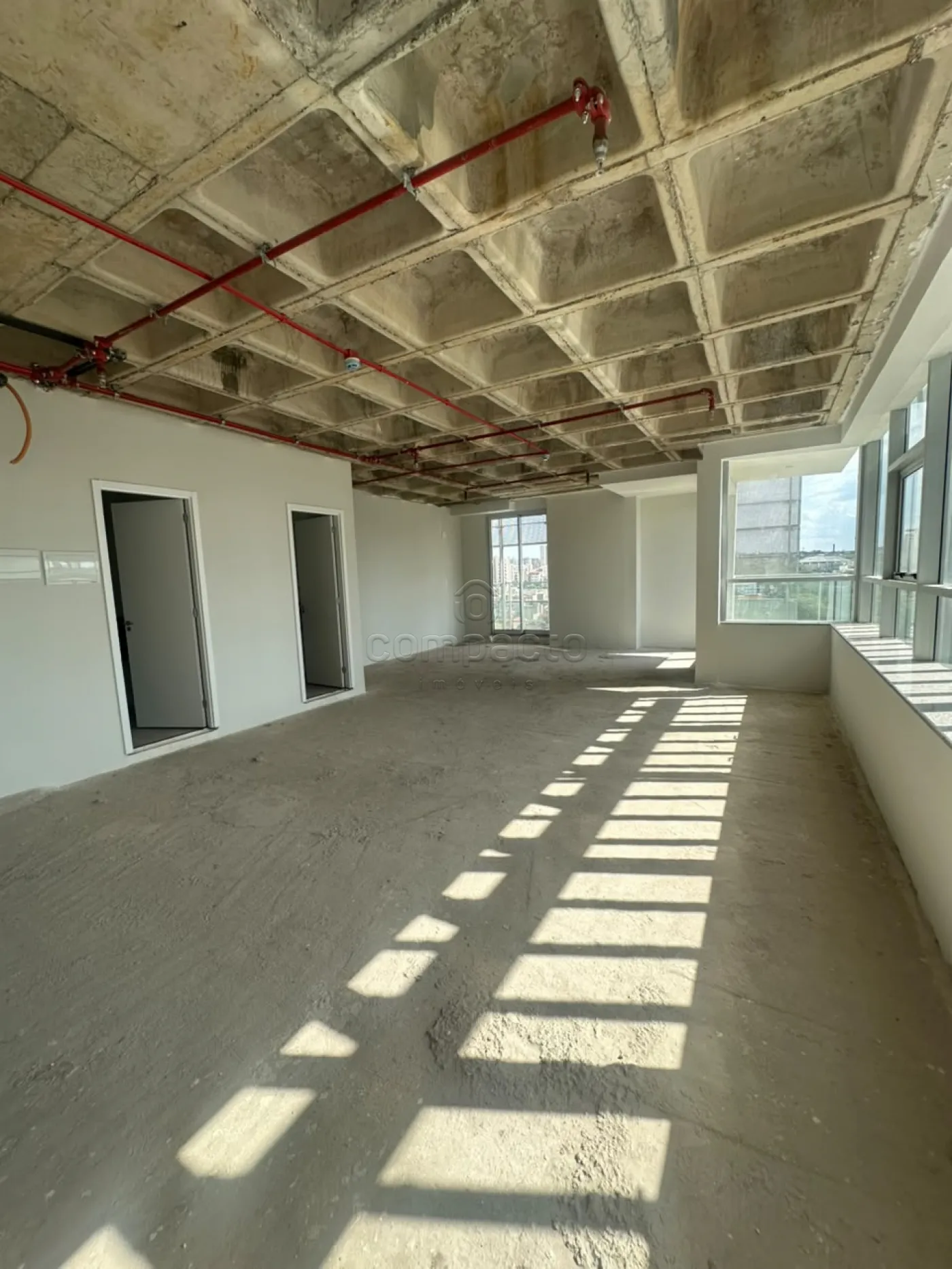 Alugar Comercial / SalaLoja Condom&iacute;nio em S&atilde;o Jos&eacute; do Rio Preto R$ 6.500,00 - Foto 2