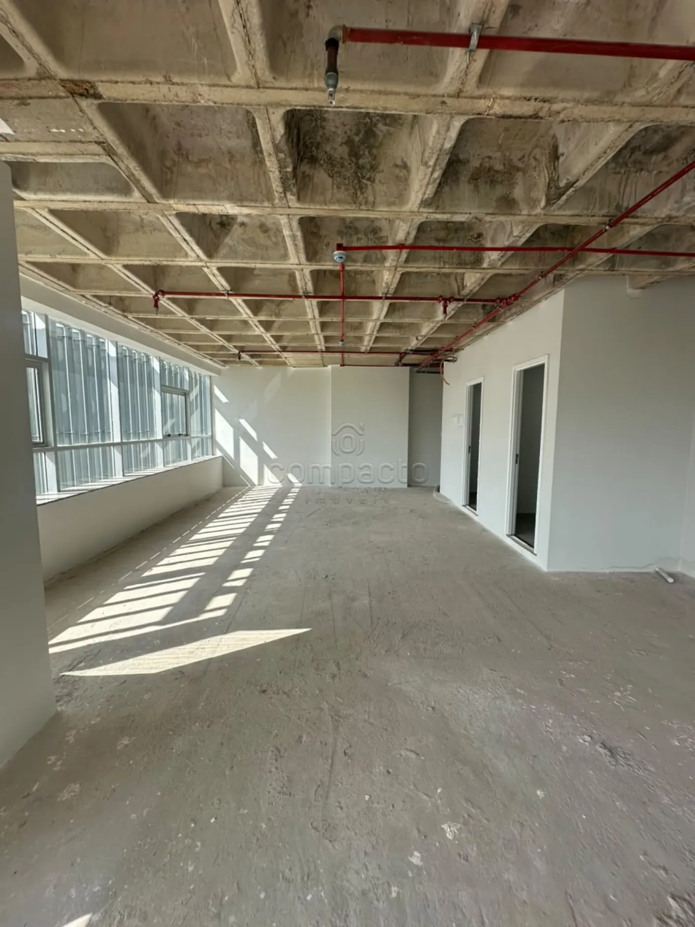 Alugar Comercial / SalaLoja Condom&iacute;nio em S&atilde;o Jos&eacute; do Rio Preto R$ 6.500,00 - Foto 3