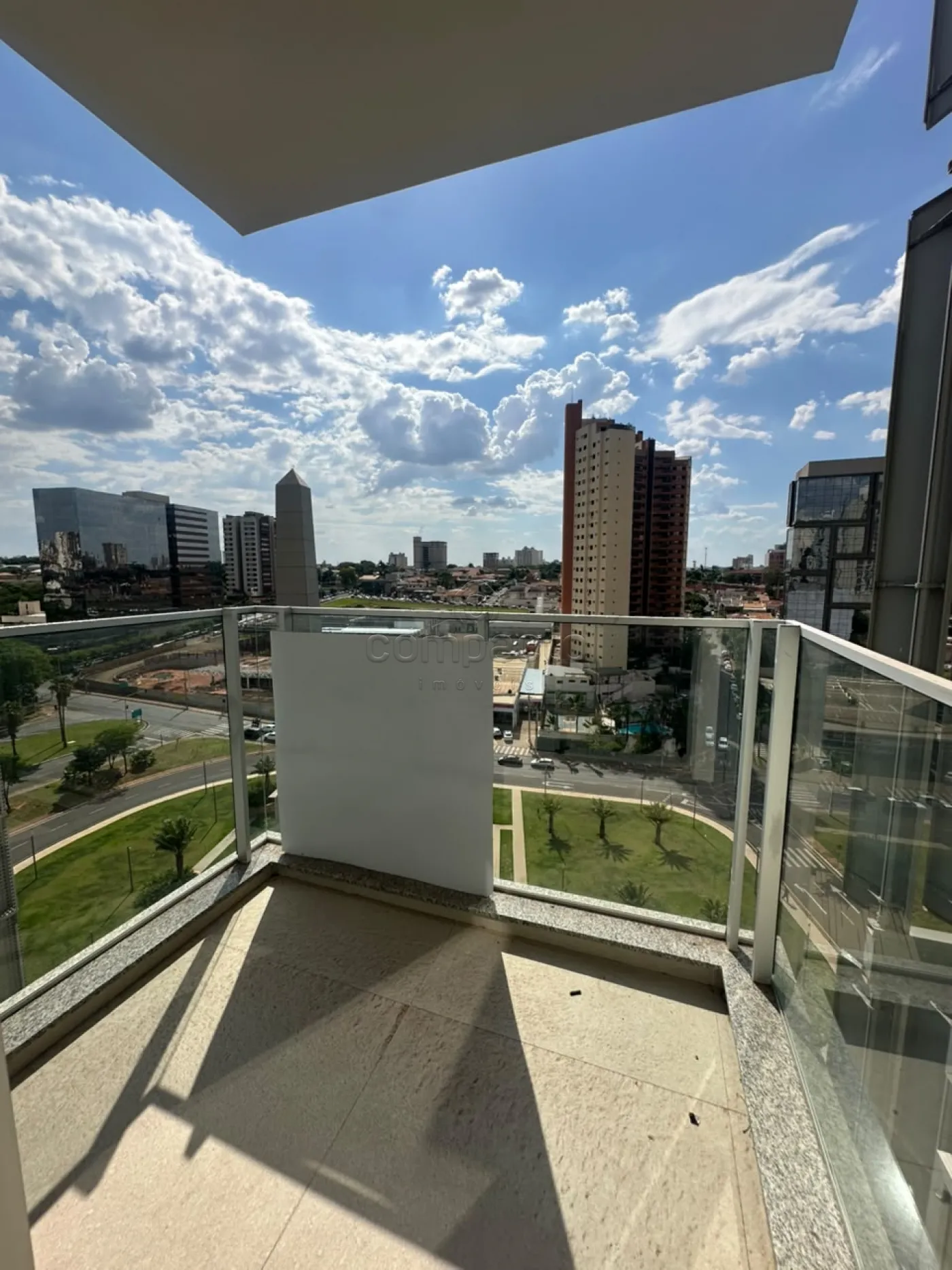 Alugar Comercial / SalaLoja Condom&iacute;nio em S&atilde;o Jos&eacute; do Rio Preto R$ 6.500,00 - Foto 12