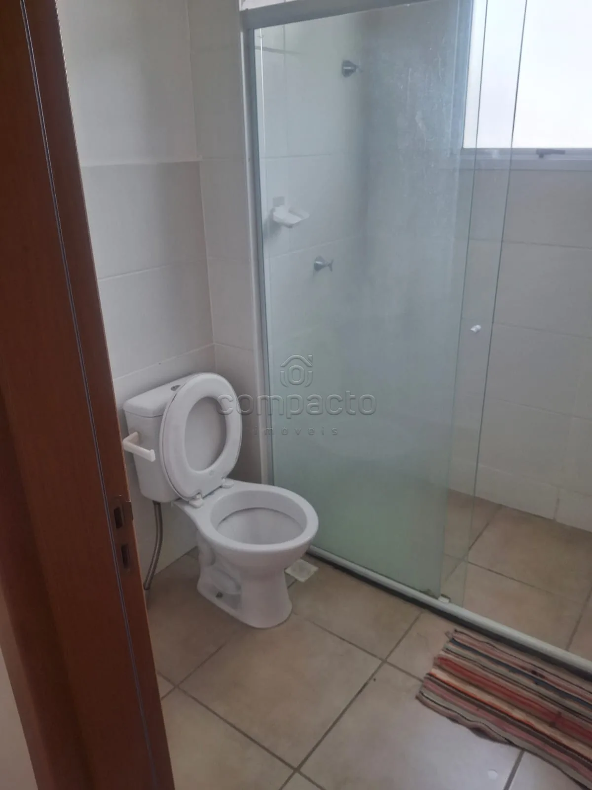 Alugar Apartamento / Padr&atilde;o em S&atilde;o Jos&eacute; do Rio Preto R$ 1.400,00 - Foto 18