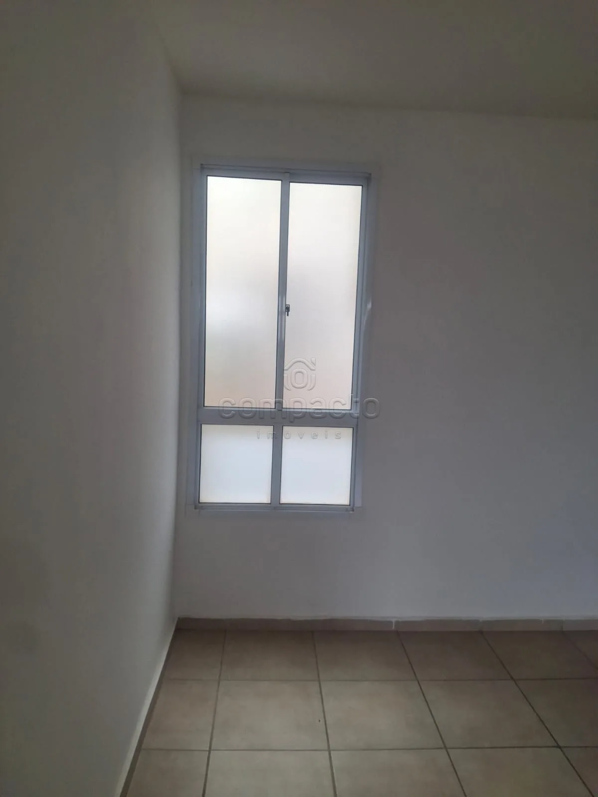 Alugar Apartamento / Padr&atilde;o em S&atilde;o Jos&eacute; do Rio Preto R$ 1.400,00 - Foto 2