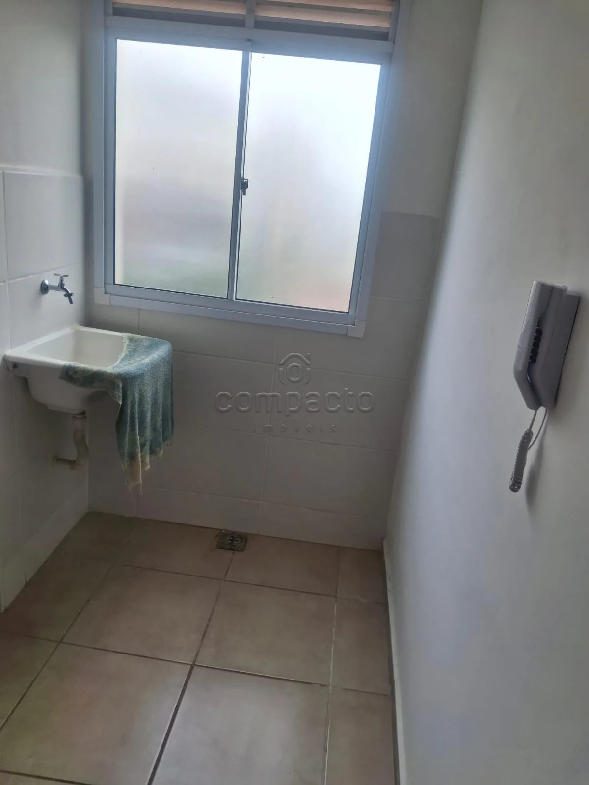 Alugar Apartamento / Padr&atilde;o em S&atilde;o Jos&eacute; do Rio Preto R$ 1.400,00 - Foto 8