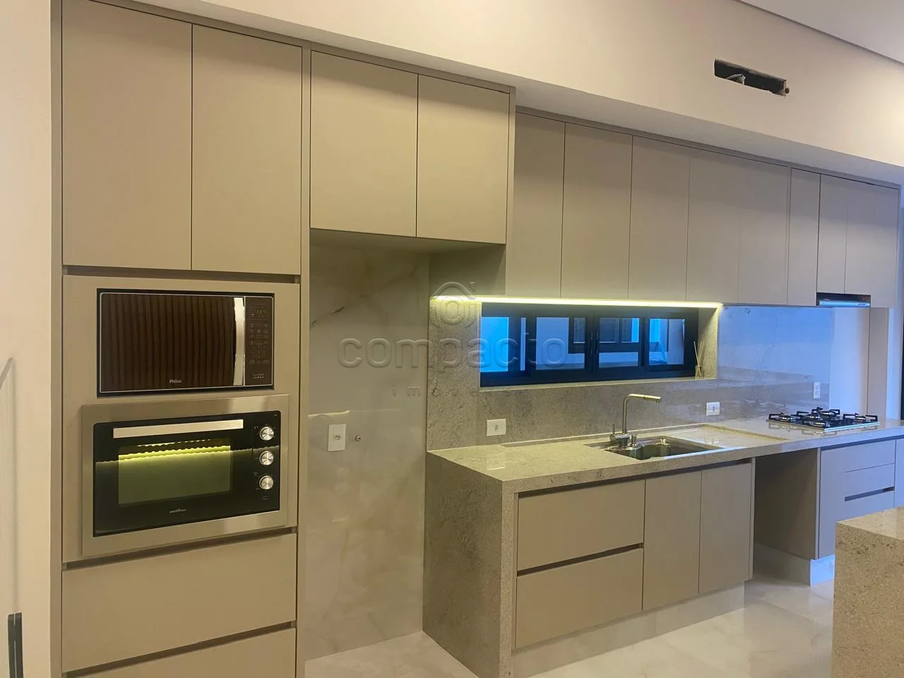 Alugar Casa / Condom&iacute;nio em S&atilde;o Jos&eacute; do Rio Preto R$ 7.000,00 - Foto 3