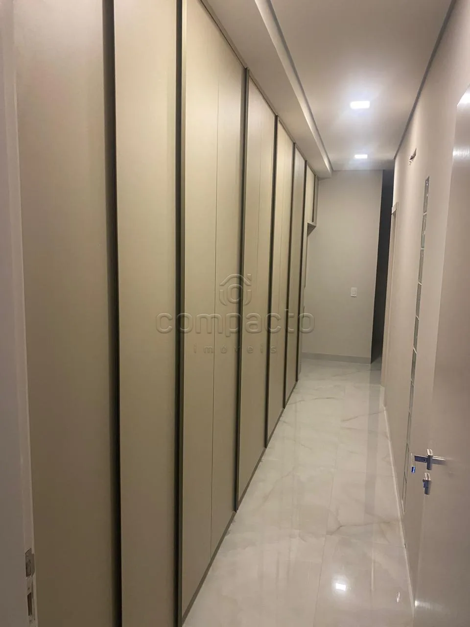 Alugar Casa / Condom&iacute;nio em S&atilde;o Jos&eacute; do Rio Preto R$ 7.000,00 - Foto 11