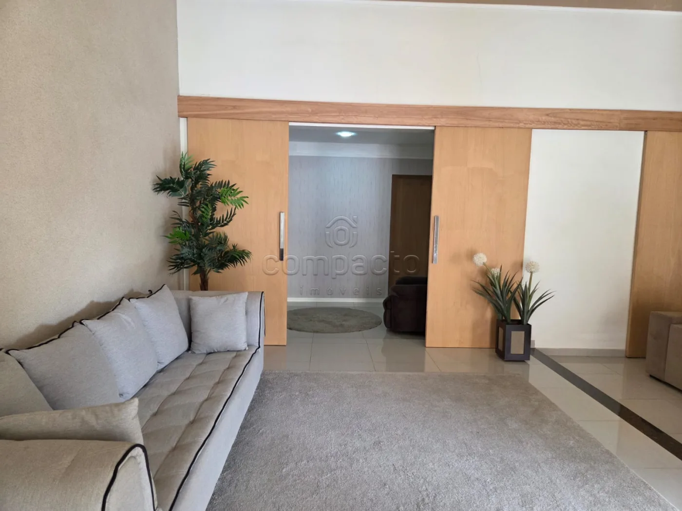 Comprar Casa / Padr&atilde;o em S&atilde;o Jos&eacute; do Rio Preto R$ 1.400.000,00 - Foto 2
