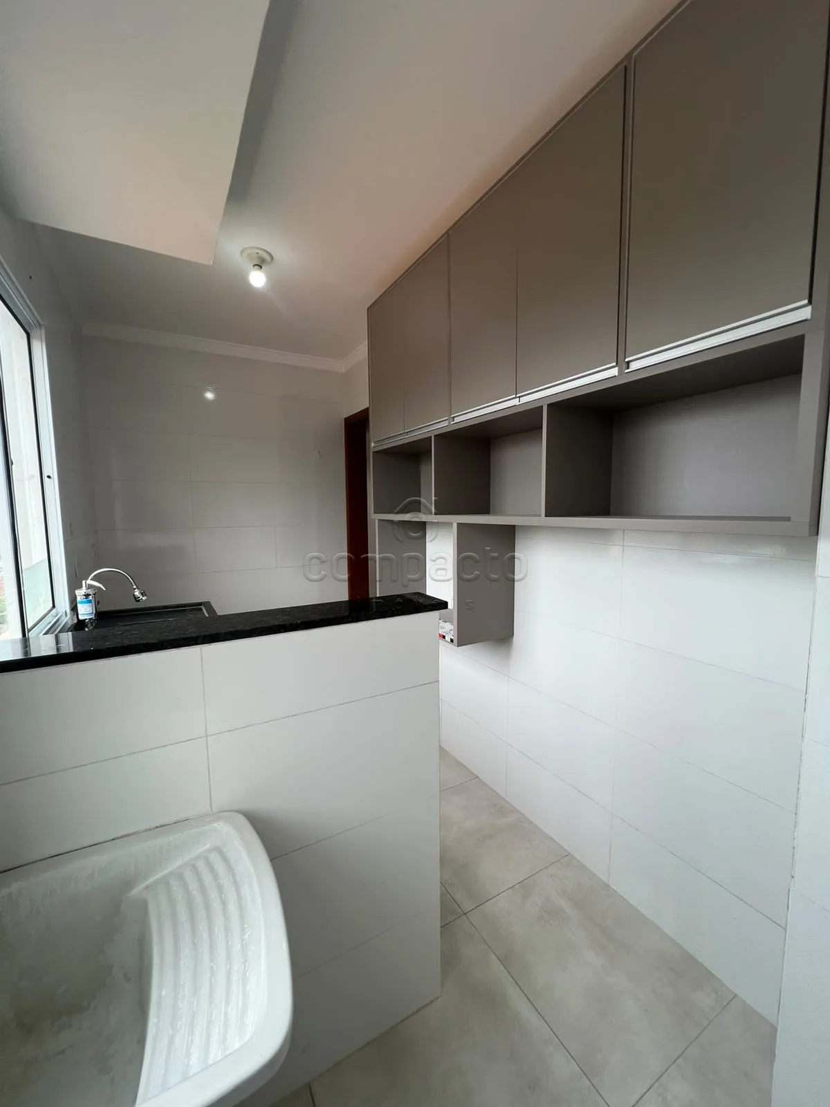 Alugar Apartamento / Padr&atilde;o em S&atilde;o Jos&eacute; do Rio Preto R$ 2.200,00 - Foto 9