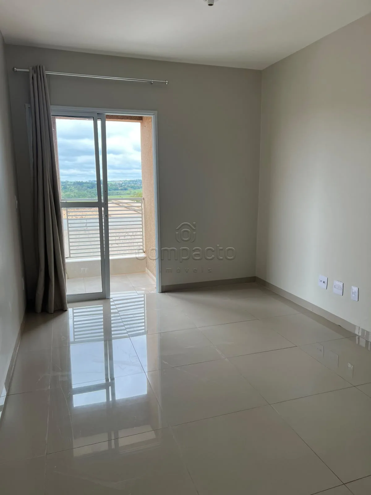 Alugar Apartamento / Padr&atilde;o em S&atilde;o Jos&eacute; do Rio Preto R$ 2.200,00 - Foto 3