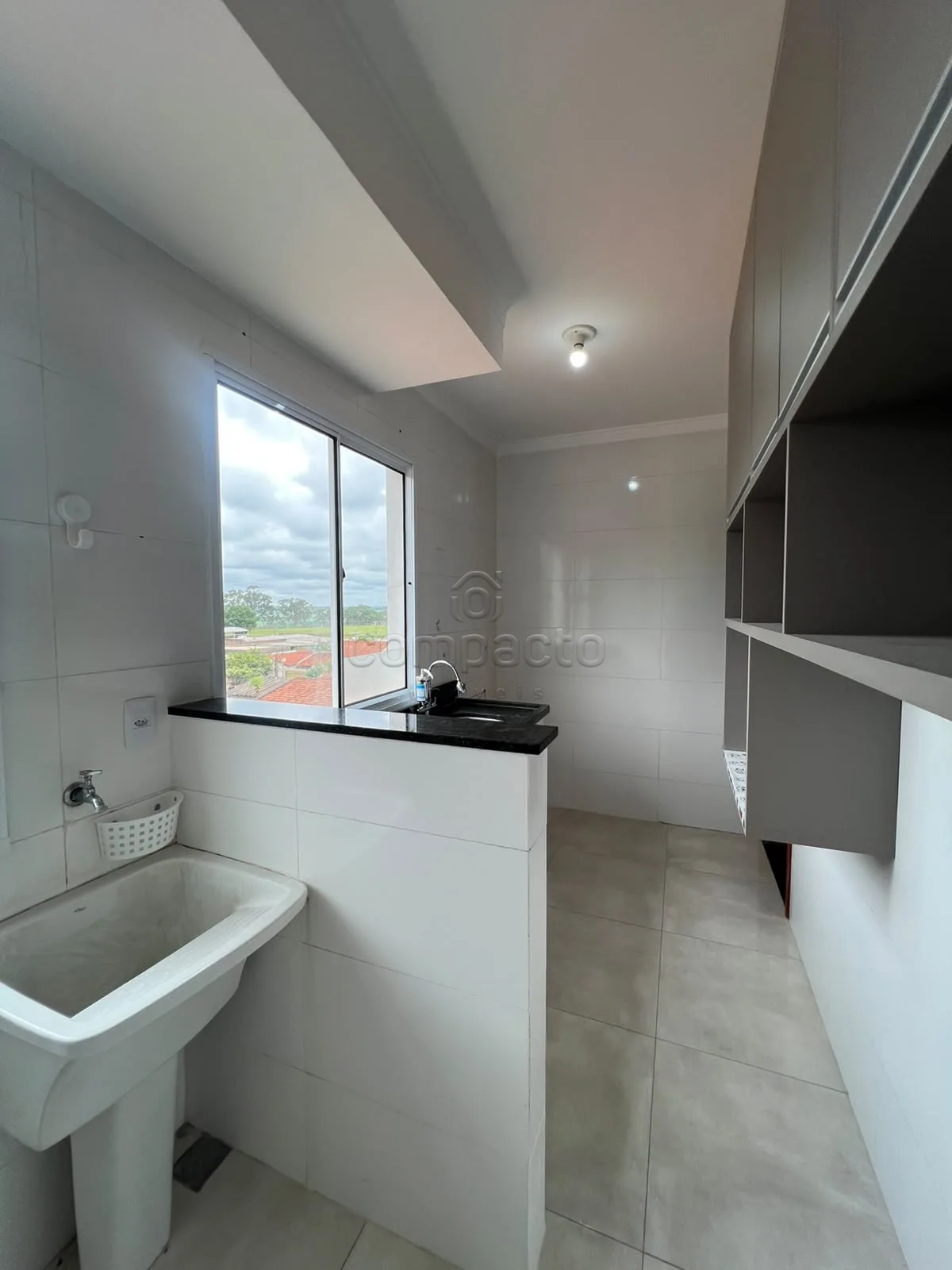 Alugar Apartamento / Padr&atilde;o em S&atilde;o Jos&eacute; do Rio Preto R$ 2.200,00 - Foto 10