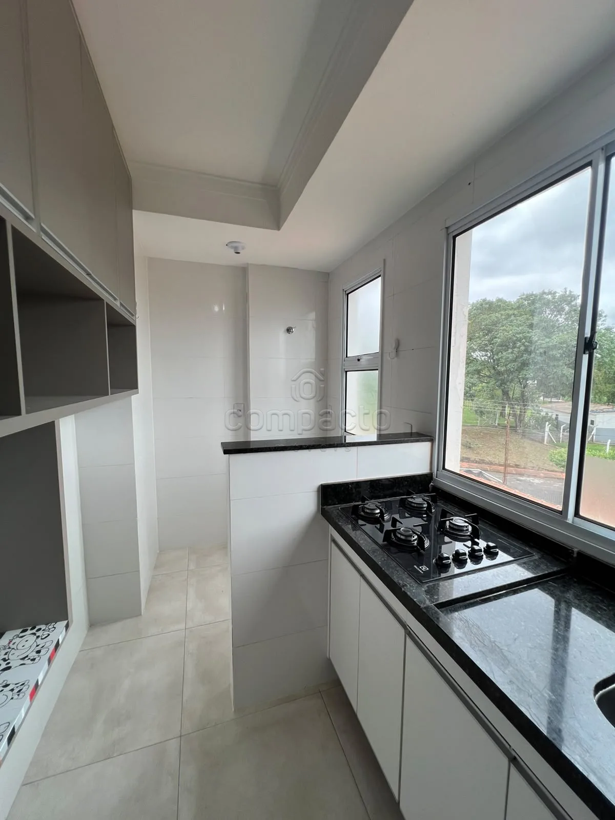 Alugar Apartamento / Padr&atilde;o em S&atilde;o Jos&eacute; do Rio Preto R$ 2.200,00 - Foto 8