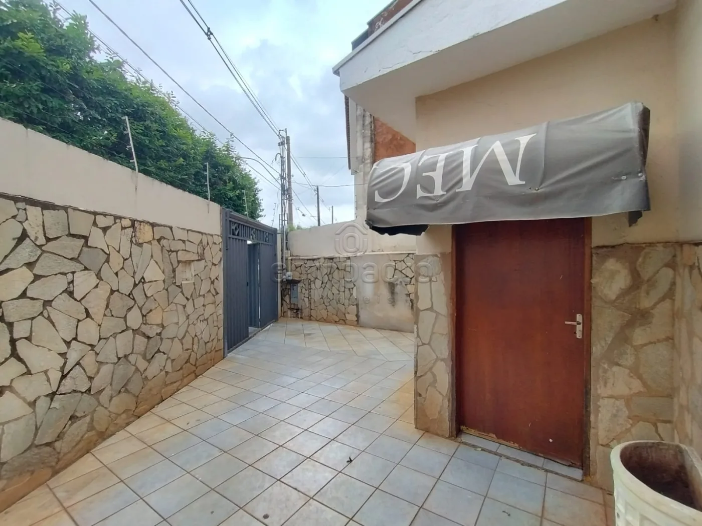 Alugar Casa / Padr&atilde;o em S&atilde;o Jos&eacute; do Rio Preto R$ 2.500,00 - Foto 4