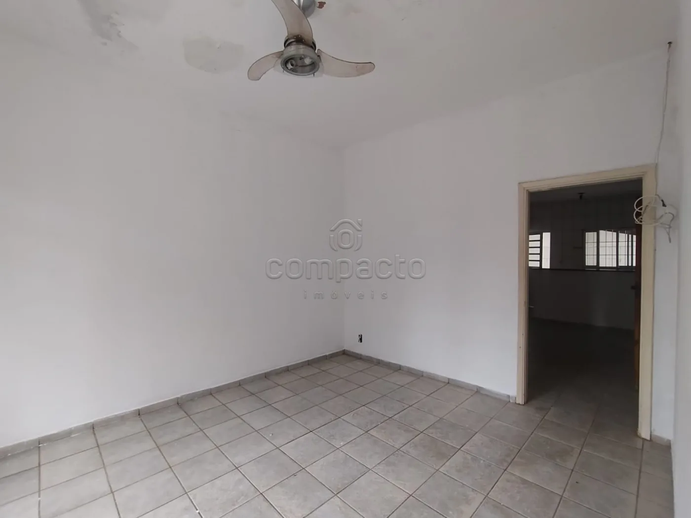 Alugar Casa / Padr&atilde;o em S&atilde;o Jos&eacute; do Rio Preto R$ 2.500,00 - Foto 8