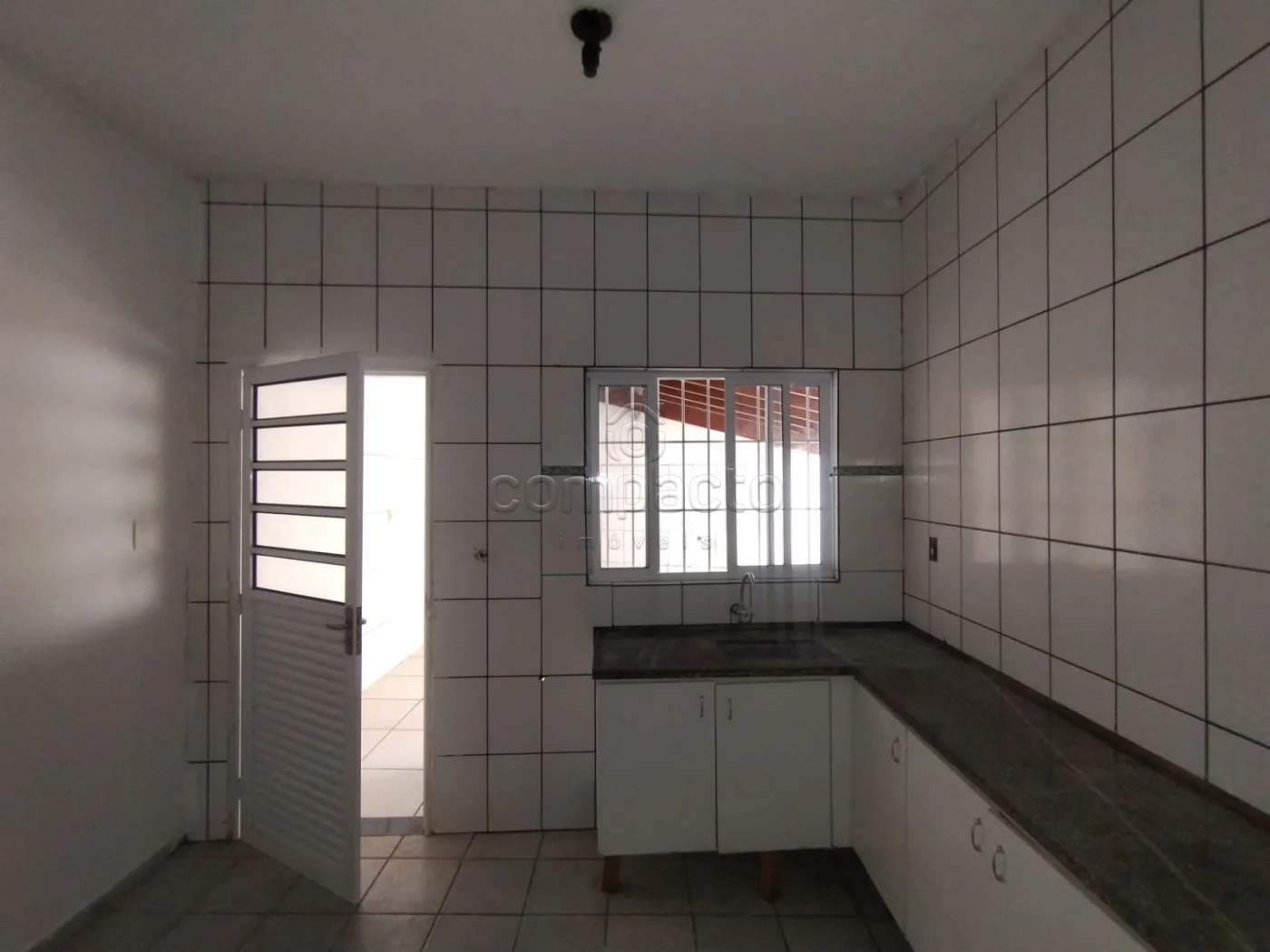 Alugar Casa / Padr&atilde;o em S&atilde;o Jos&eacute; do Rio Preto R$ 2.500,00 - Foto 23