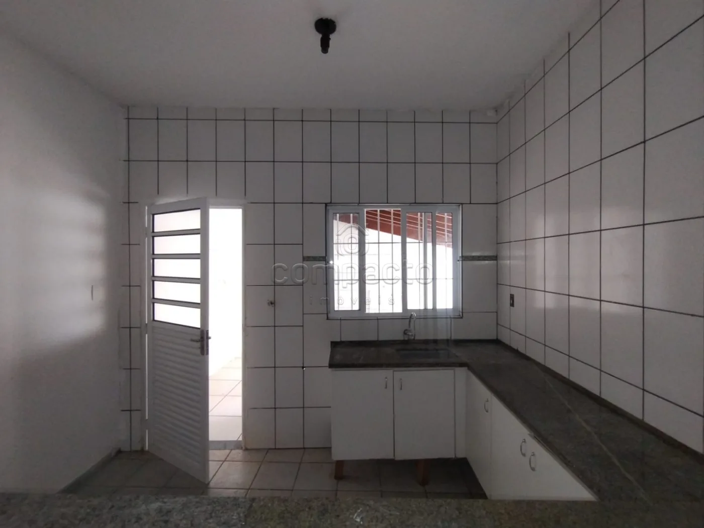 Alugar Casa / Padr&atilde;o em S&atilde;o Jos&eacute; do Rio Preto R$ 2.500,00 - Foto 25