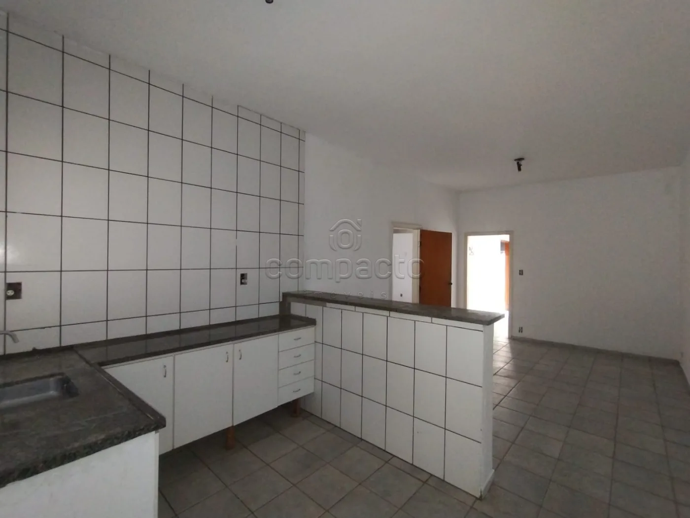 Alugar Casa / Padr&atilde;o em S&atilde;o Jos&eacute; do Rio Preto R$ 2.500,00 - Foto 26