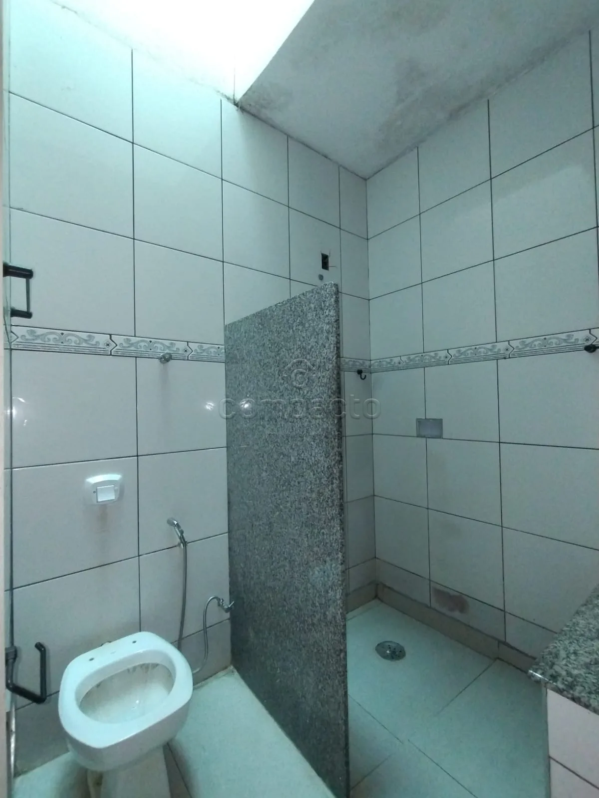 Alugar Casa / Padr&atilde;o em S&atilde;o Jos&eacute; do Rio Preto R$ 2.500,00 - Foto 14