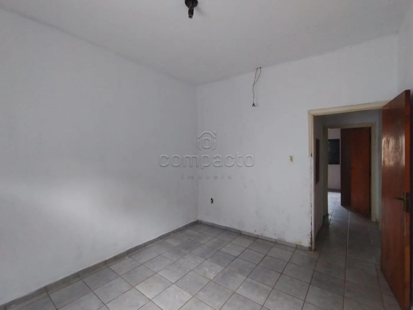 Alugar Casa / Padr&atilde;o em S&atilde;o Jos&eacute; do Rio Preto R$ 2.500,00 - Foto 11