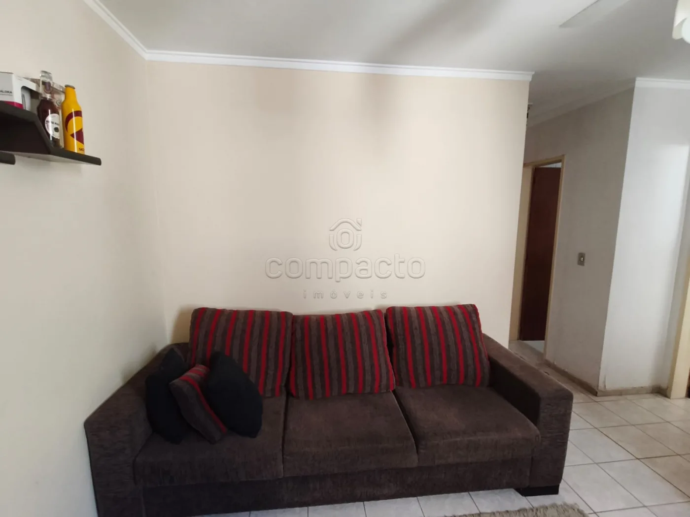 Alugar Apartamento / Padr&atilde;o em S&atilde;o Jos&eacute; do Rio Preto R$ 1.450,00 - Foto 5