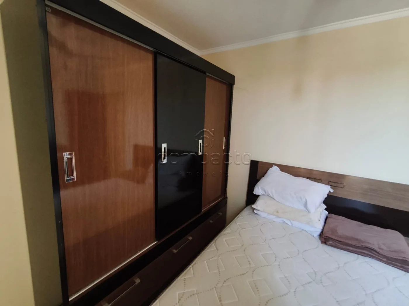 Alugar Apartamento / Padr&atilde;o em S&atilde;o Jos&eacute; do Rio Preto R$ 1.450,00 - Foto 16