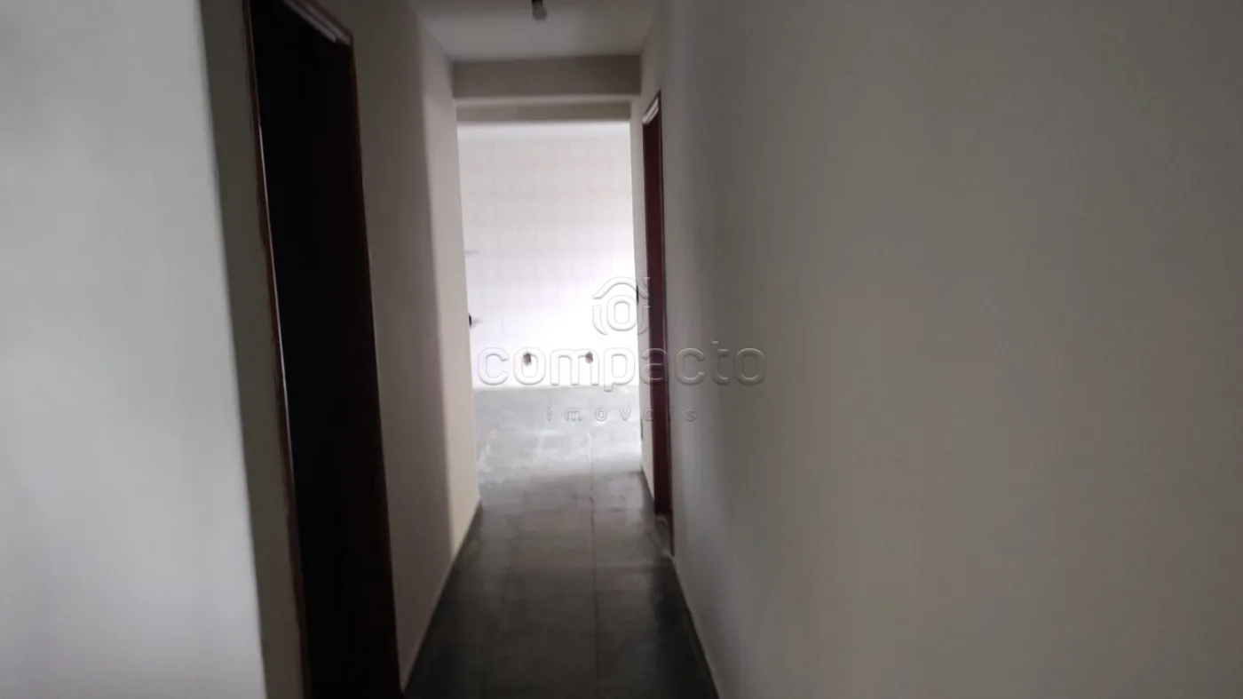 Alugar Casa / Padr&atilde;o em S&atilde;o Jos&eacute; do Rio Preto R$ 1.500,00 - Foto 3